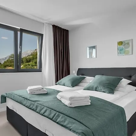 Apartment Dinora *