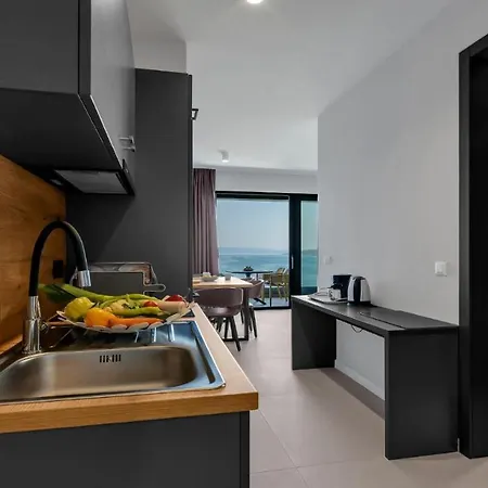 Apartment Dinora *
